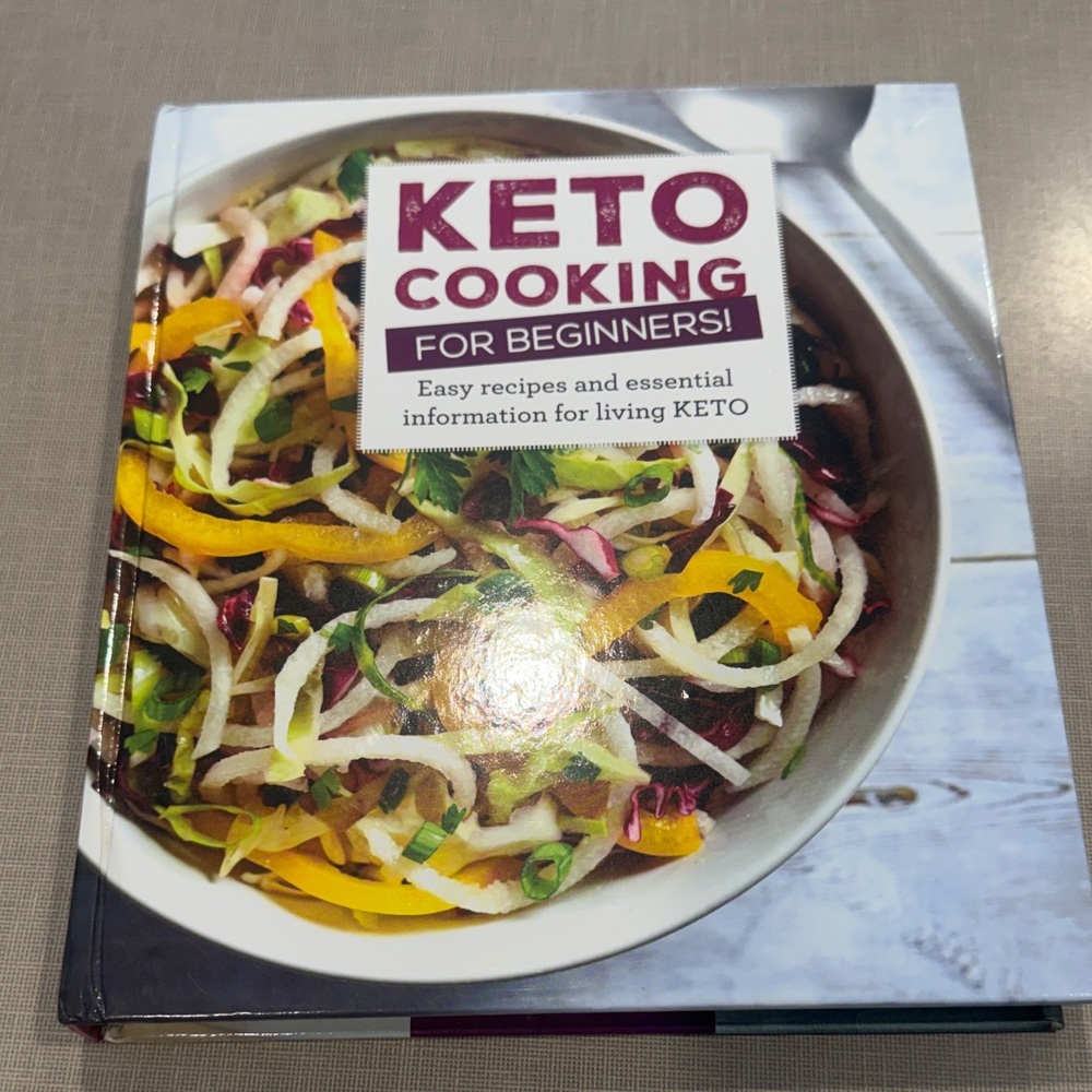 Keto Cooking for Beginners Cookbook - Purple Cover